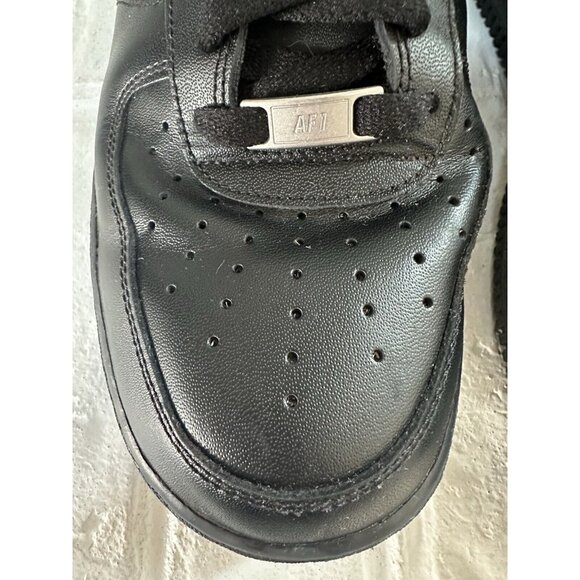 Nike Air Force 1 07’ Sneakers Mens 10.5 Triple Black Low Top - Picture 11 of 14